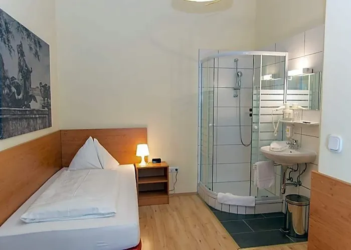 Lehrerhaus 2*