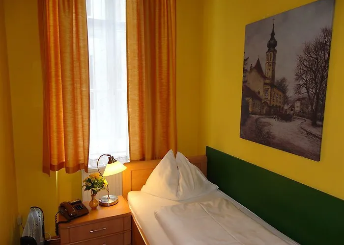 Hotel Lehrerhaus 2*