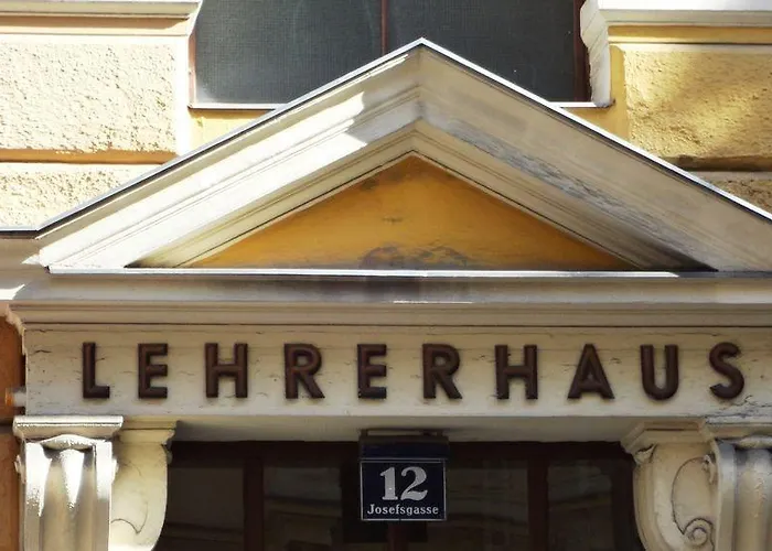 Lehrerhaus 2* Wien