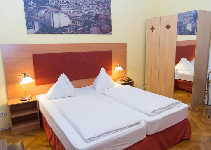 Hotel Lehrerhaus 2*